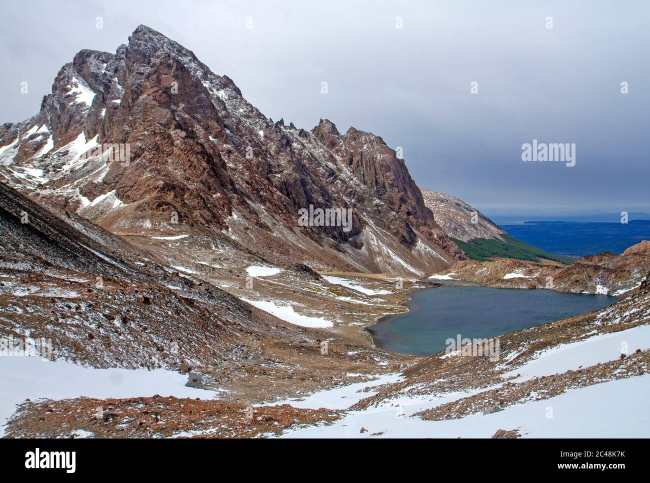 Picacho Diente de Navarino, le plus haut sommet de l'île Navarino Banque D'Images