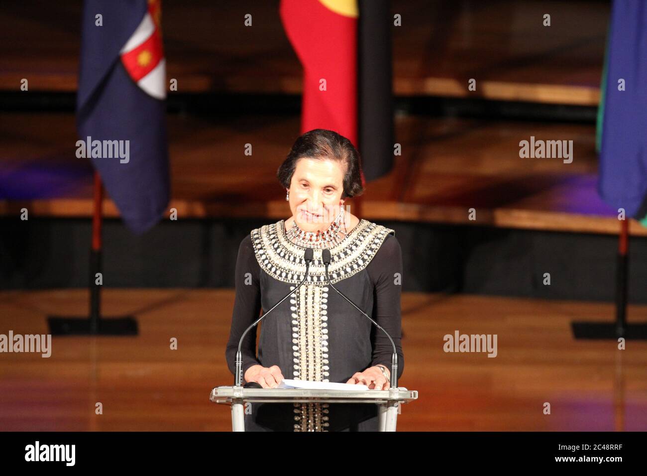 Son Excellence la professeure Marie Bashir, gouverneure de la Nouvelle-Galles du Sud, a pris la parole avant le discours de la Journée de l'Australie de 2014 au Conservatoire de musique de Sydney. Banque D'Images