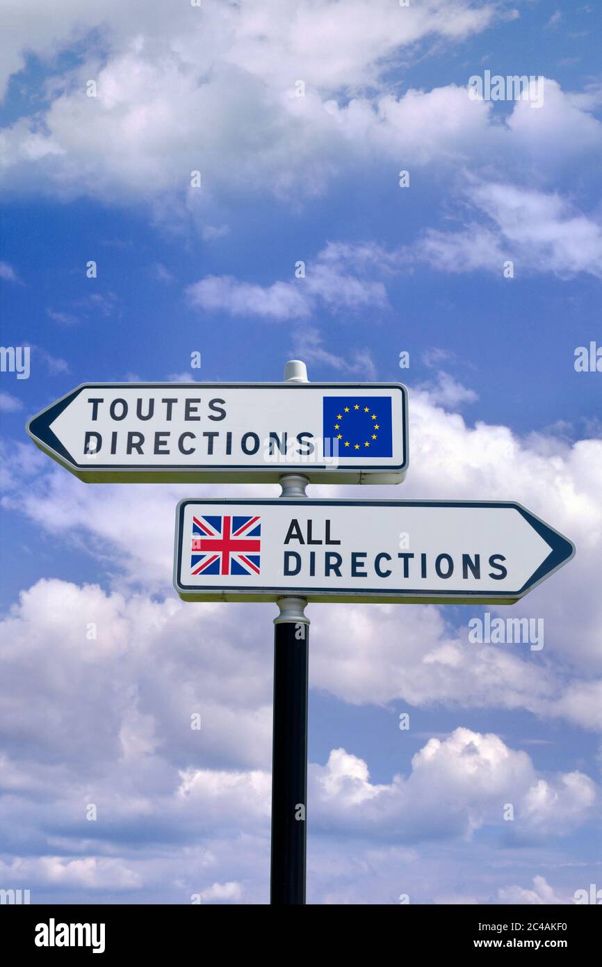 Panneau double de style français avec opposer UK/EU COMMUNICATION. Banque D'Images