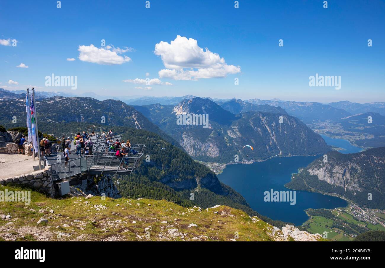 Vue du point de vue de Five Finger au lac Hallstatt, Krippenstein, Obertraun, Hallstatt, Salzkammergut, haute-Autriche, Autriche Banque D'Images