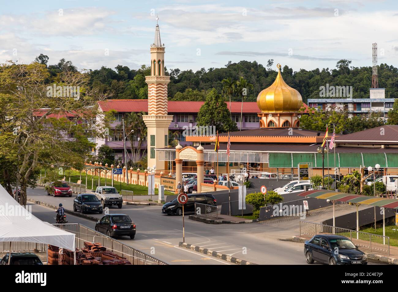 Limbang, Sarawak, Malaisie: Masjid Baitul Iman, la mosquée du district de Limbang Banque D'Images