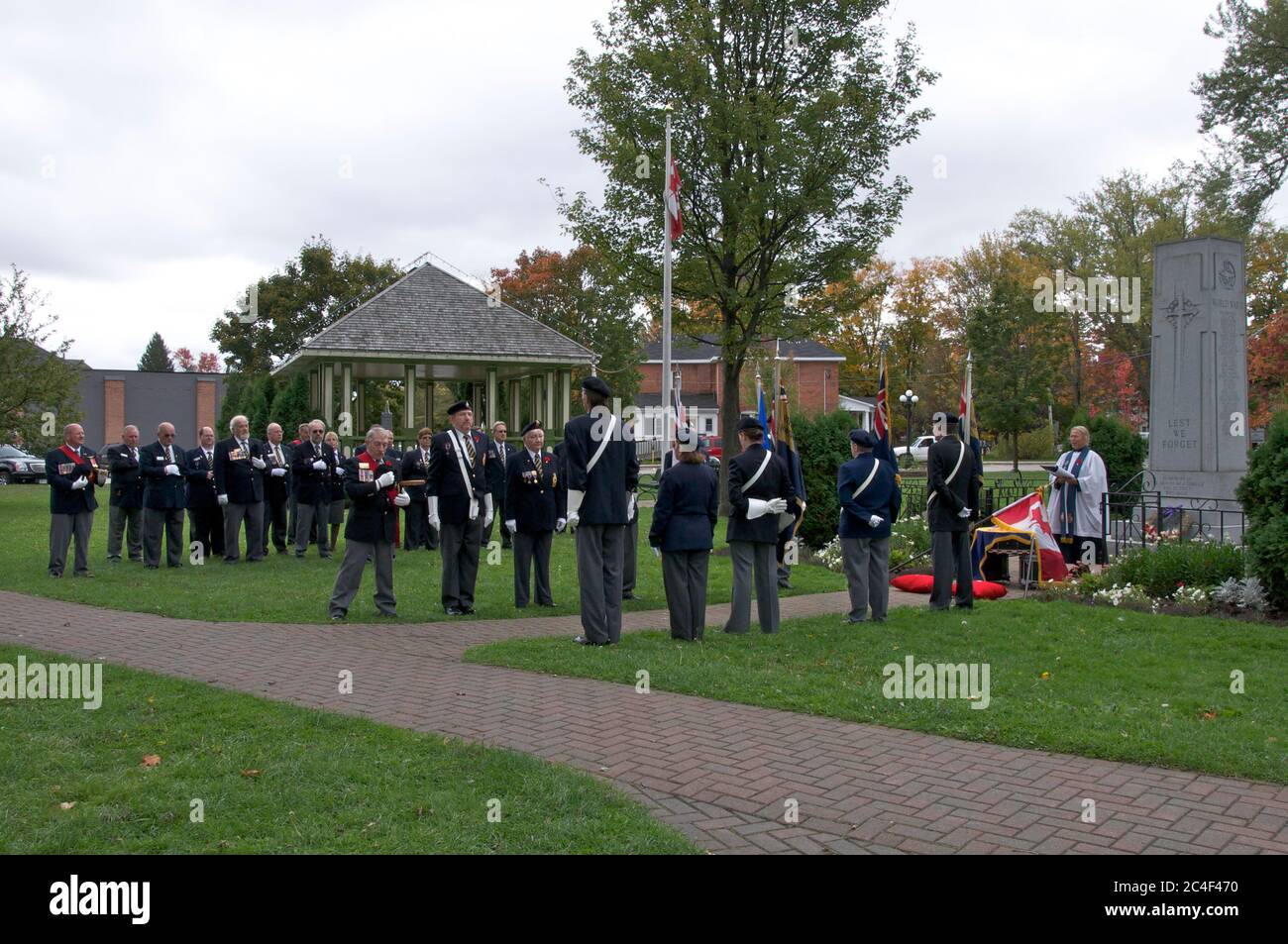 Bracebridge, Ontario / Canada - 09/26/2010: Cérémonies du jour du souvenir par la Légion royale canadienne pour honorer et se souvenir des anciens combattants canadiens tombés Banque D'Images