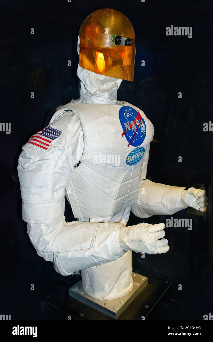 Robot humanoïde Robonaut 1, conçu par la NASA dans un effort de collaboration avec la DARPA Banque D'Images