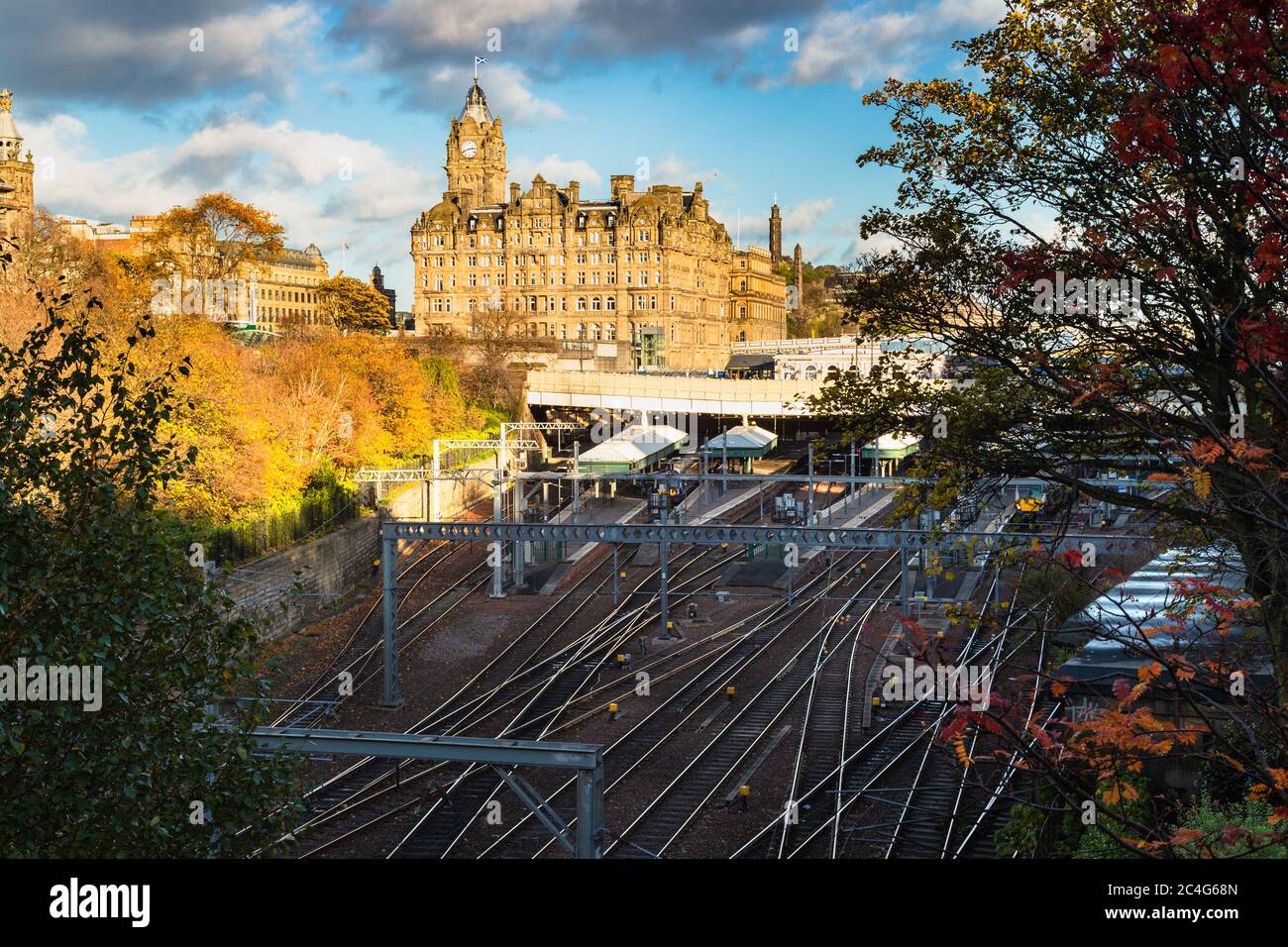 La gare de Waverley et l'hôtel Balmoral le jour de l'an, Édimbourg, Écosse, Royaume-Uni. Banque D'Images
