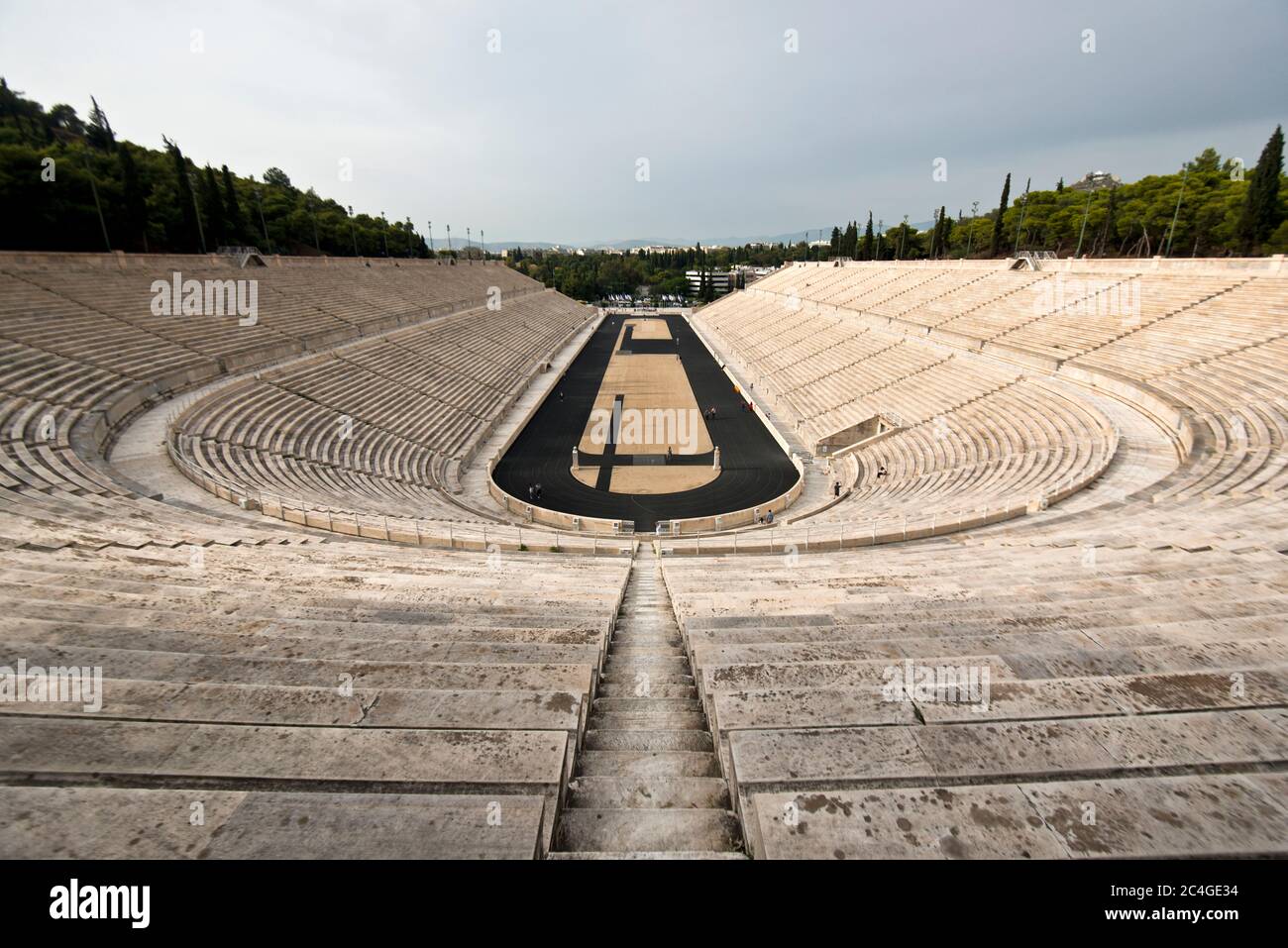 Stade olympique panathénaïque : vue grand angle depuis le sommet des tribunes. Athènes, Grèce Banque D'Images