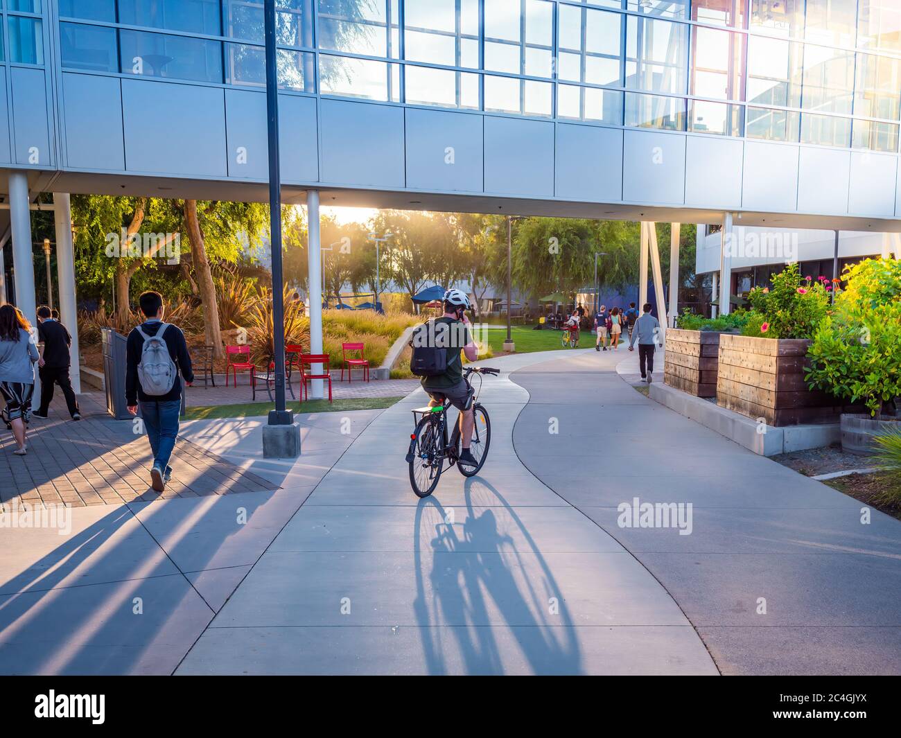 Google Headquarters Buildings et logo Google dans Mountain VEW, Californie Etats-Unis Banque D'Images