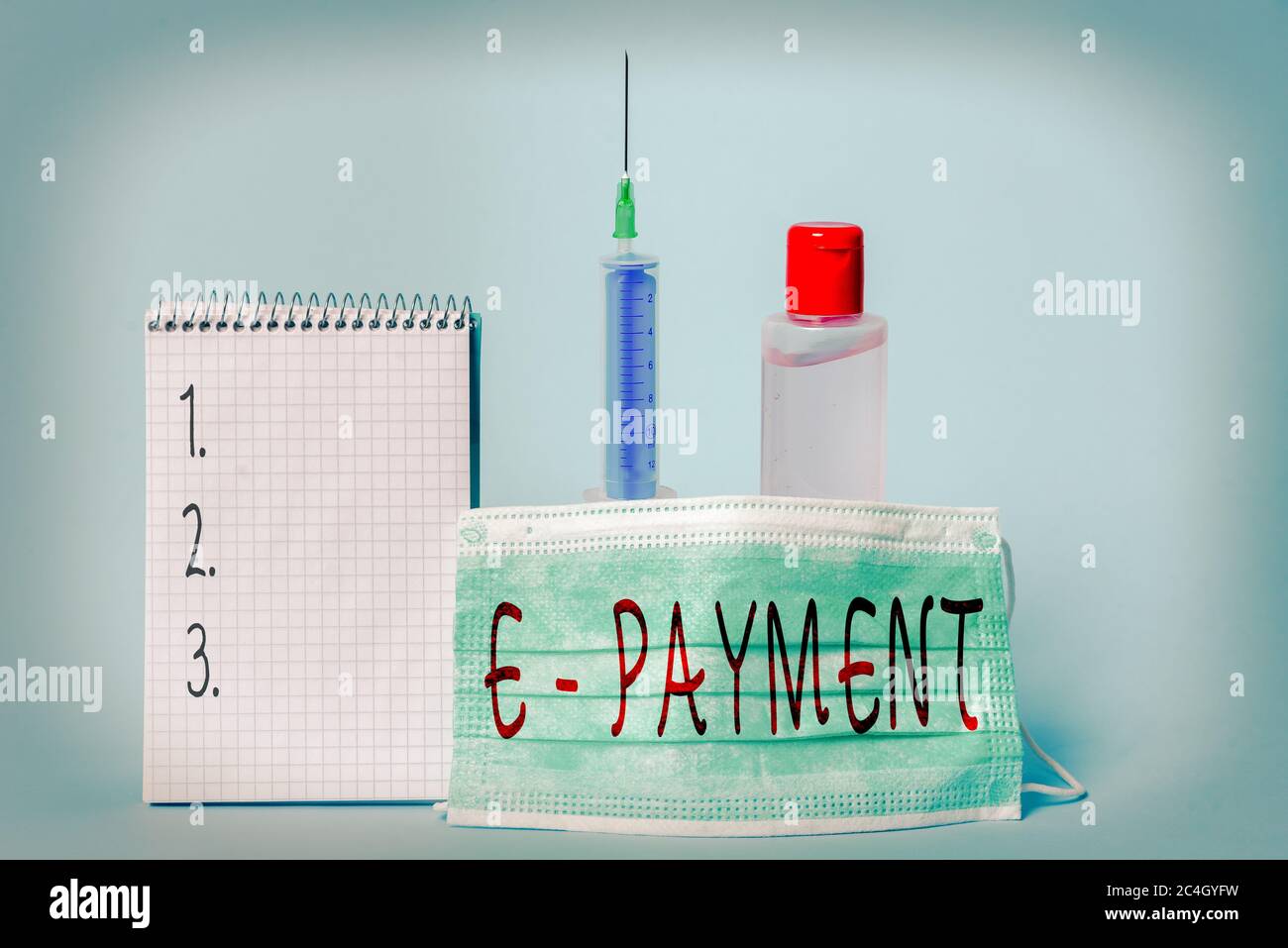 Écriture manuelle conceptuelle montrant le paiement en ligne. Concept signification simplement définie comme paiement en ligne des biens ou services ensemble d'équipement médical sans Banque D'Images