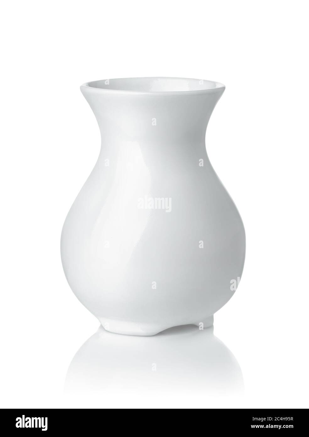 Vue avant du vase en céramique blanc isolé sur blanc Banque D'Images