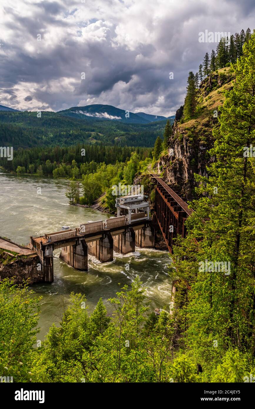 Barrage de Box Canyon sur la rivière Pend oreille Banque D'Images