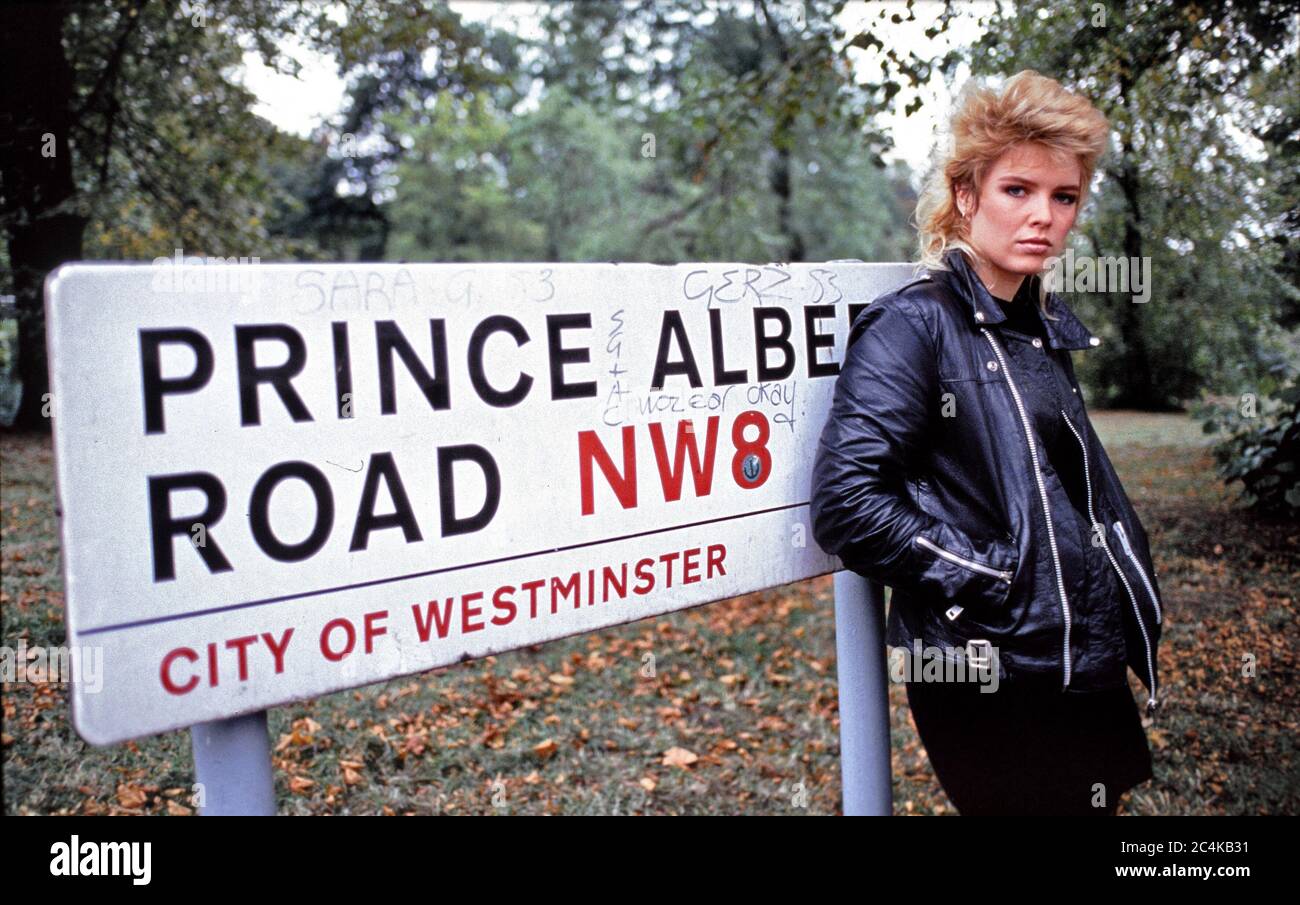 Kim Wilde au Regent's Park, St John's Wood en 1984 Banque D'Images