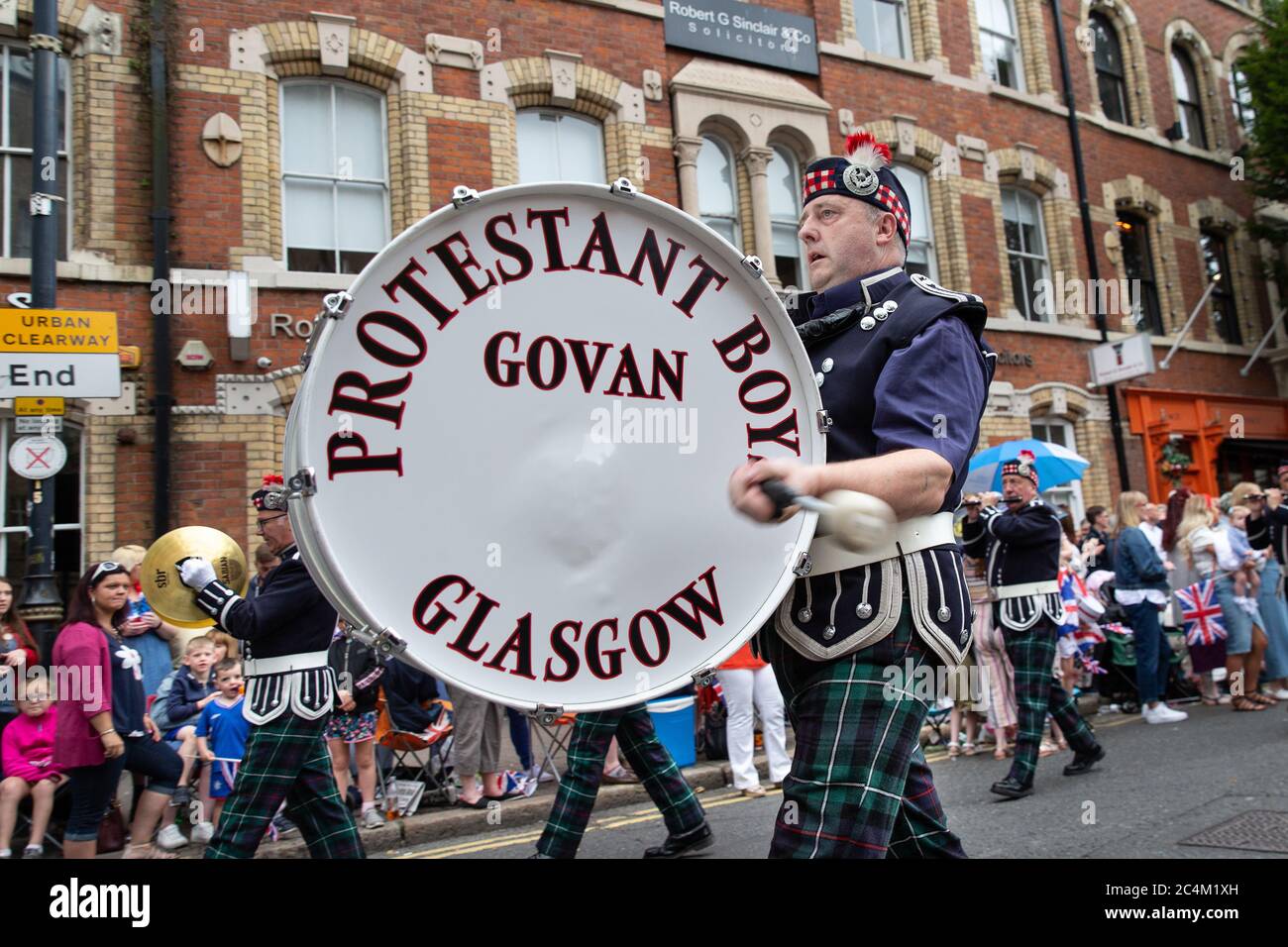 Garçons protestants de Govan, Glasgow 12 juillet Parade, Belfast Banque D'Images