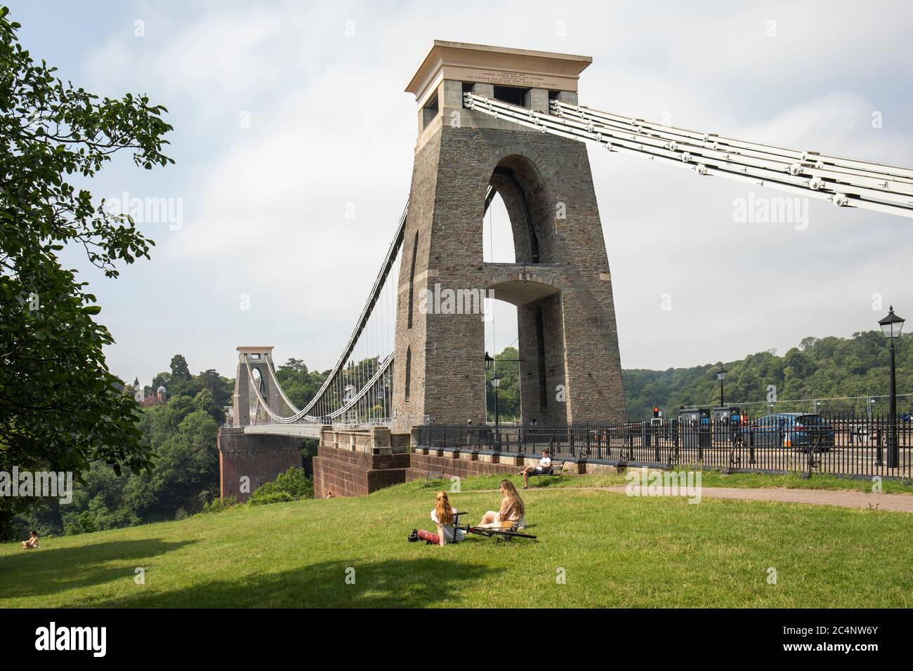 Le célèbre pont suspendu Clifton construit par l'ingénieur victorien Isambard Kingdom Brunel. Un bâtiment emblématique classé de catégorie I à Bristol, Angleterre, Royaume-Uni Banque D'Images