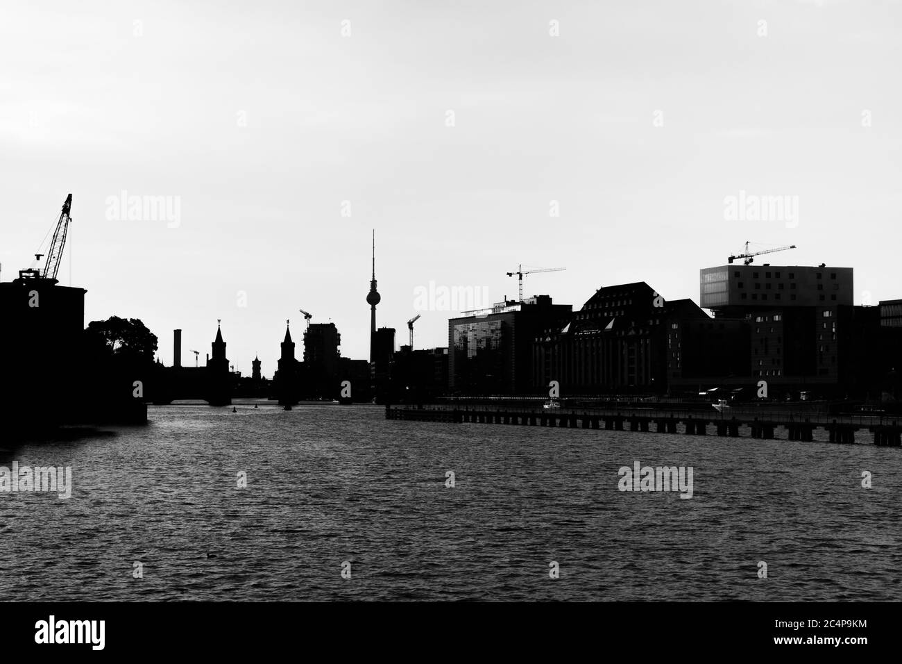 Silhouette de Berlin à contraste élevé Banque D'Images