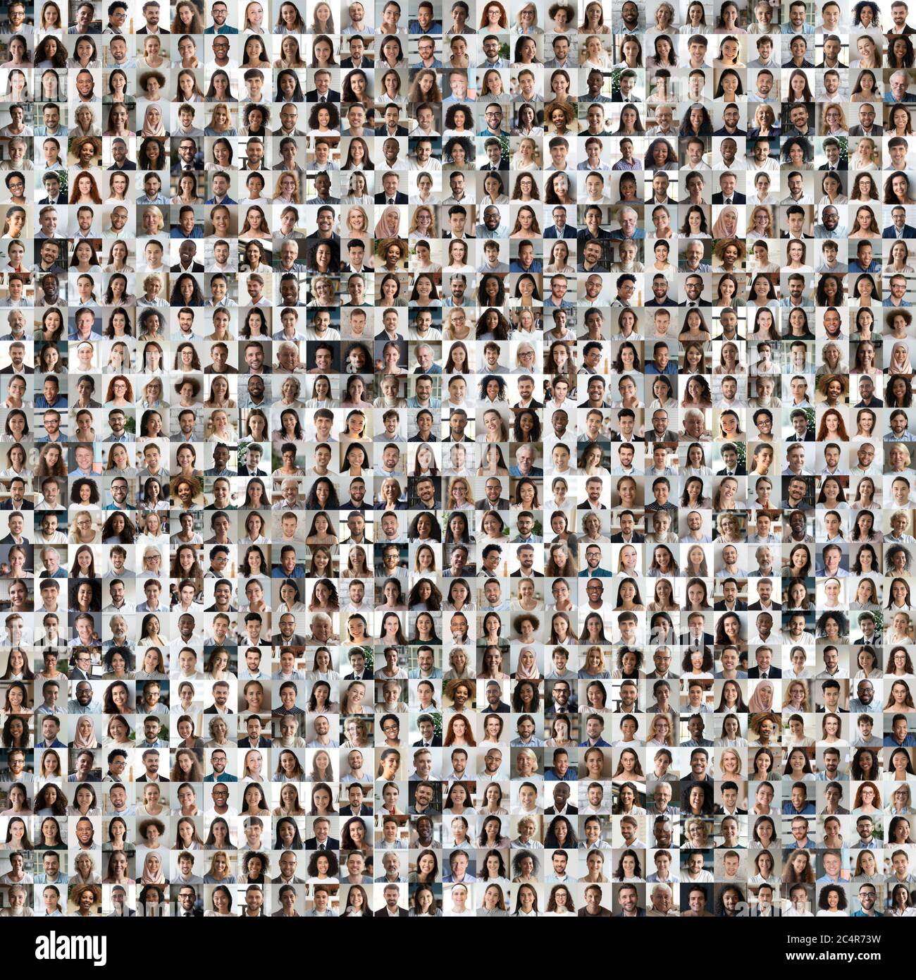 Beaucoup de gens multiraciaux différents visages dans mosaïque de collage carré Banque D'Images