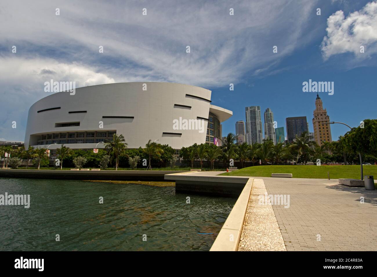 American Airlines Arena et horizon du centre-ville de Miami, Miami, Floride, États-Unis Banque D'Images