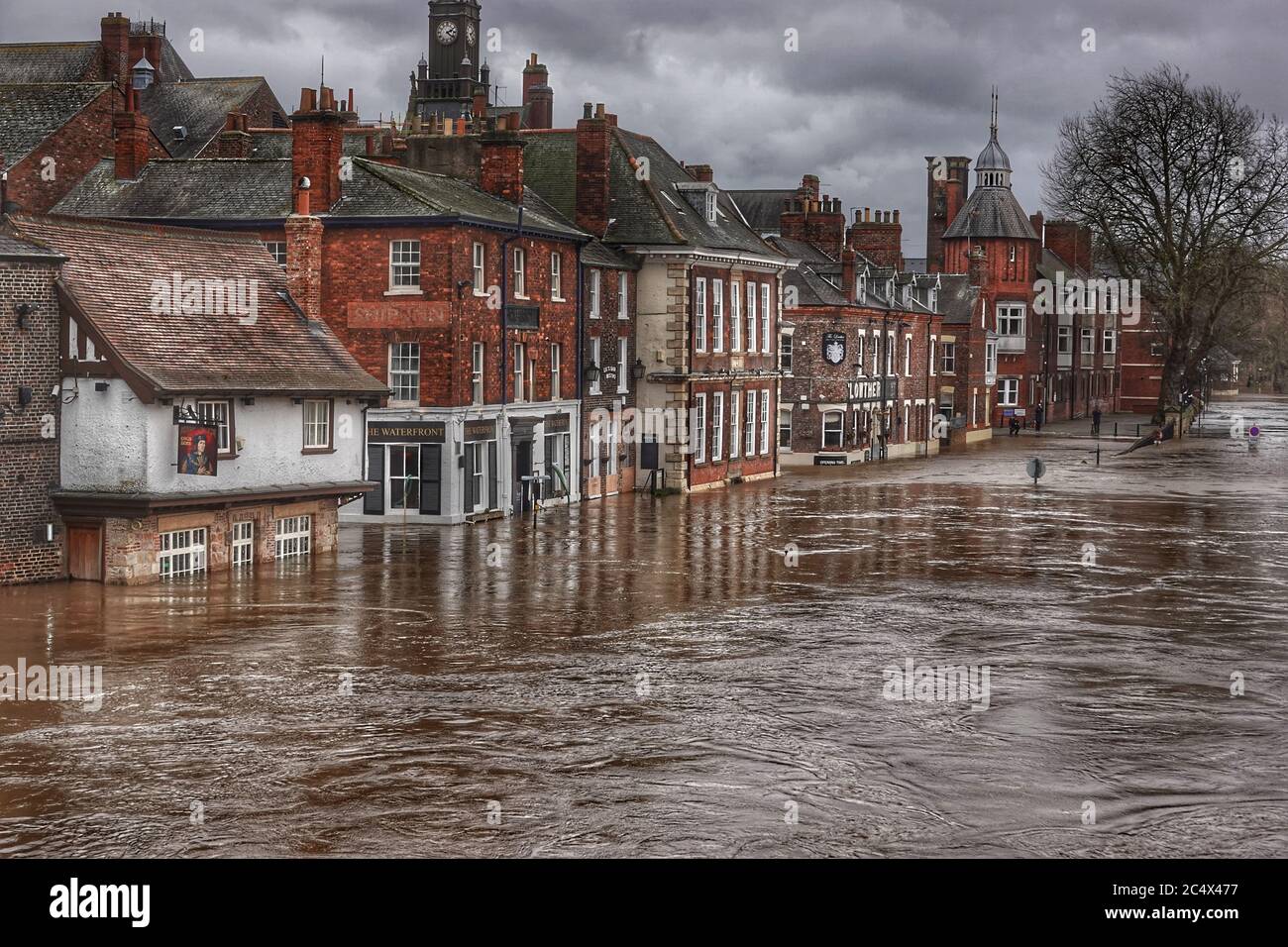 York, Royaume-Uni - 12 février 2020 : rues inondées de York après la tempête Dennis. Banque D'Images