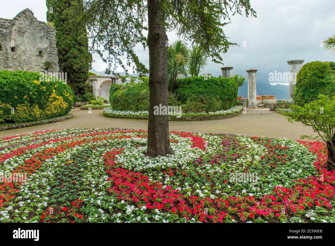 Le jardin de la Villa Rufolo à Ravello sur la côte amalfitaine, Italie. Banque D'Images