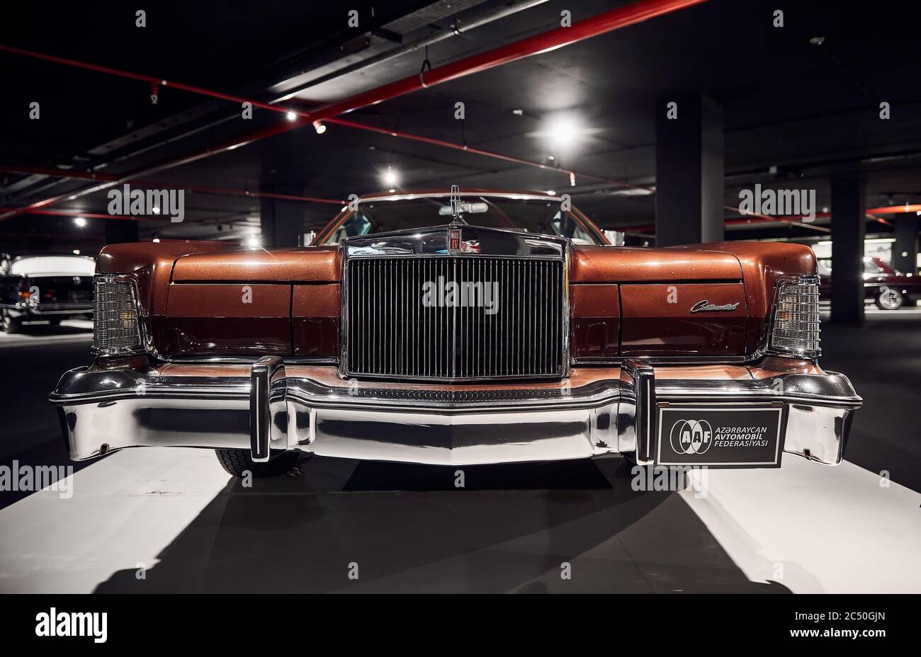 Lincoln Continental Mark IV, un classique américain. Exposition de voitures classiques - Centre Heydar Aliyev, Bakou, Azerbaïdjan - 26,04,2017 Banque D'Images