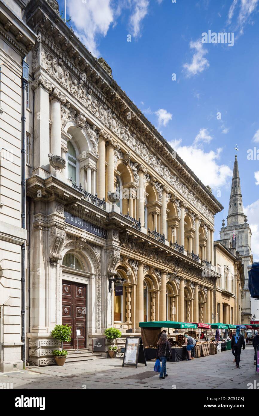 Banque victorienne de style Renaissance italienne par W. B. Gingell et T. R. Lysaght, 1850, sur Corn Street, Bristol. Banque D'Images