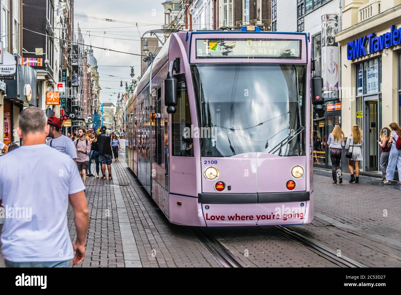 Amsterdam, pays-Bas - 18 juillet 2018 : tramway urbain à Amsterdam. Photo de haute qualité Banque D'Images