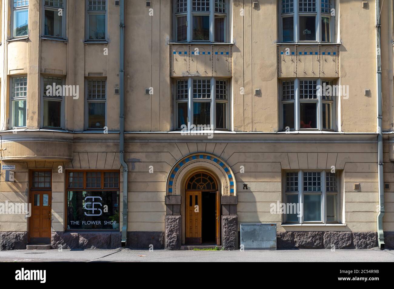 D'anciens bâtiments de la capitale finlandaise, Helsinki, ont été construits pendant une longue période. Chaque bâtiment montre l'architecture populaire à son époque. Banque D'Images