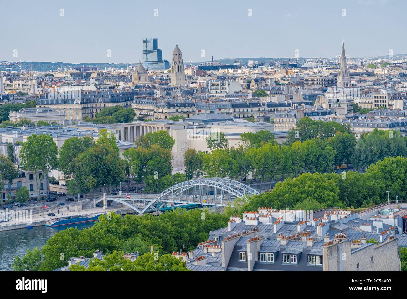 Paris, France - 25 06 2020 : vue sur Paris depuis la Tour Eiffel Banque D'Images