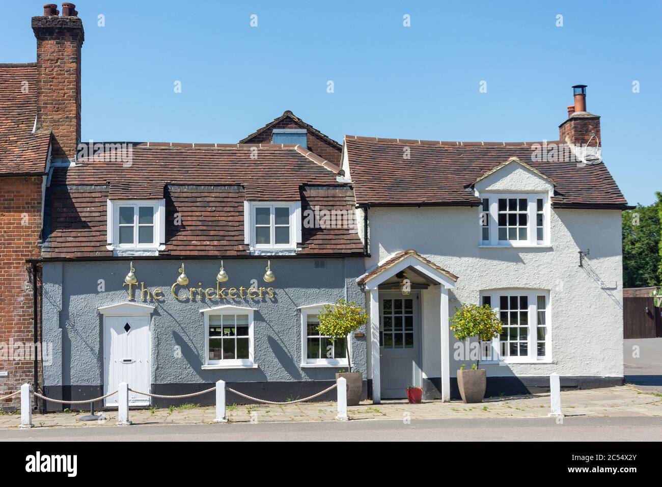 The Cricketers Pub, The Green, Sarratt, Hertfordshire, Angleterre, Royaume-Uni Banque D'Images