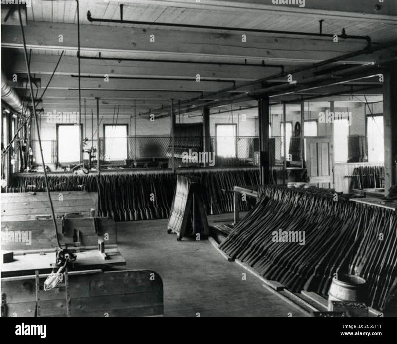 Vue intérieure de l'usine de Ross-fusil vers 1905. Banque D'Images