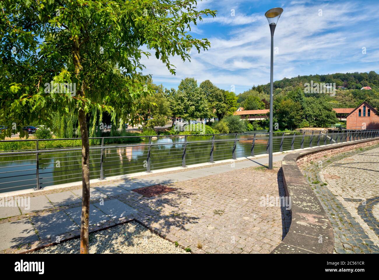 Pont piétonnier, Fulda, rivière, Hann. Münden, Basse-Saxe, Allemagne, Europe Banque D'Images