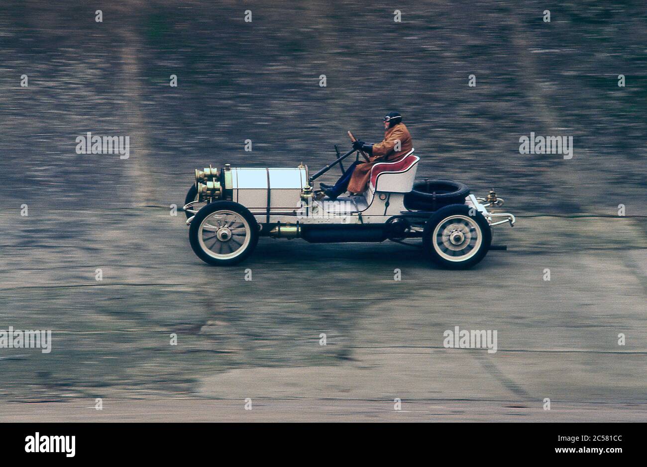 Voiture Edwardian Mercedes-Benz Grand Prix à Brooklands en 1989 Banque D'Images