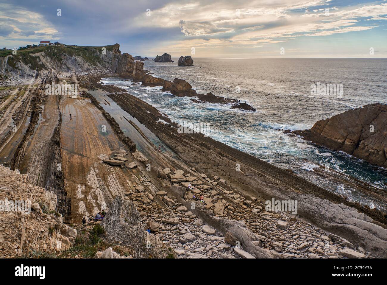 Arnía Beach est situé dans la municipalité de Piélagos, Liencres, dans la communauté autonome de Cantabrie, Espagne, Europe Banque D'Images