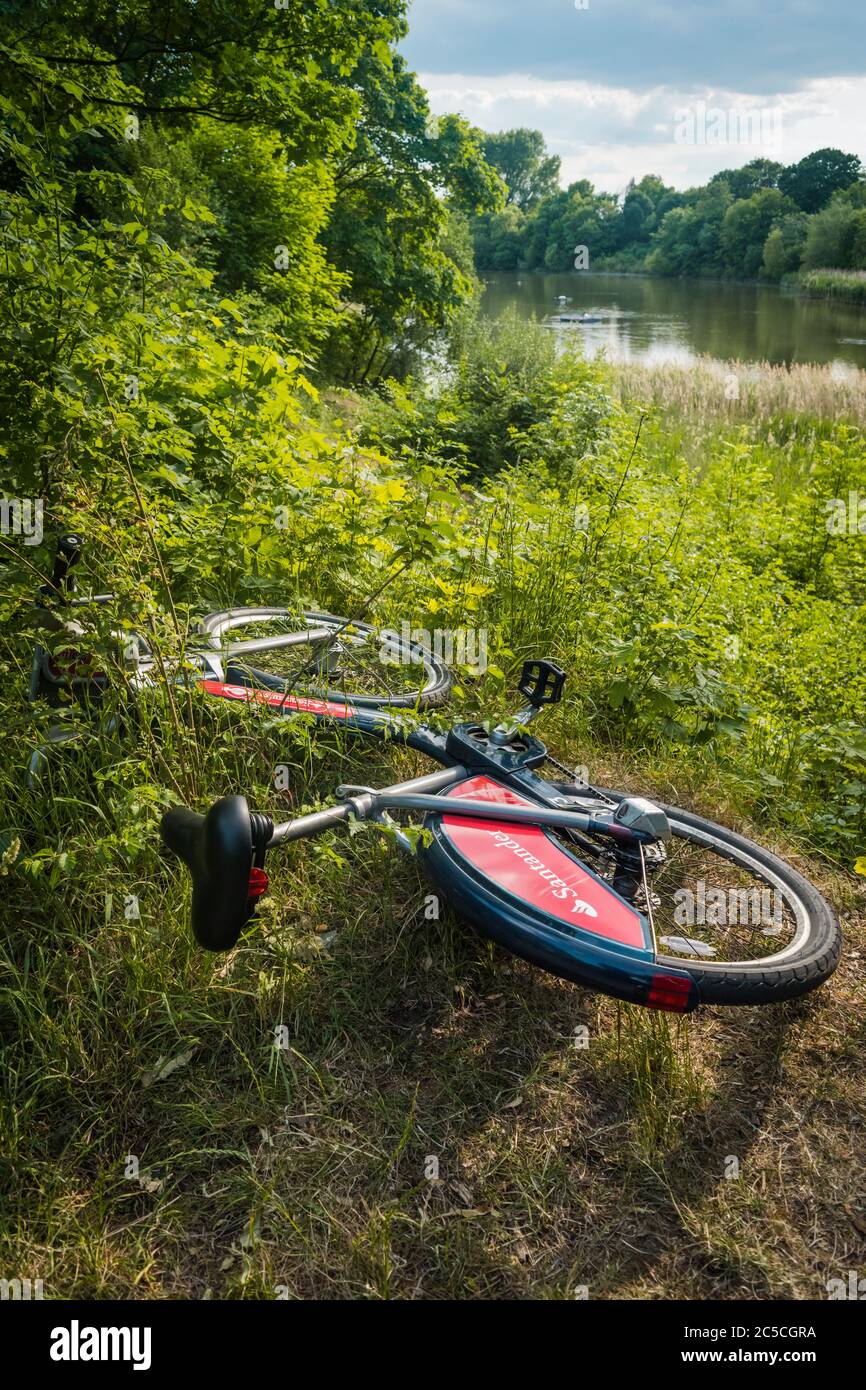 Un transport abandonné pour Londres Santander vélo Banque D'Images