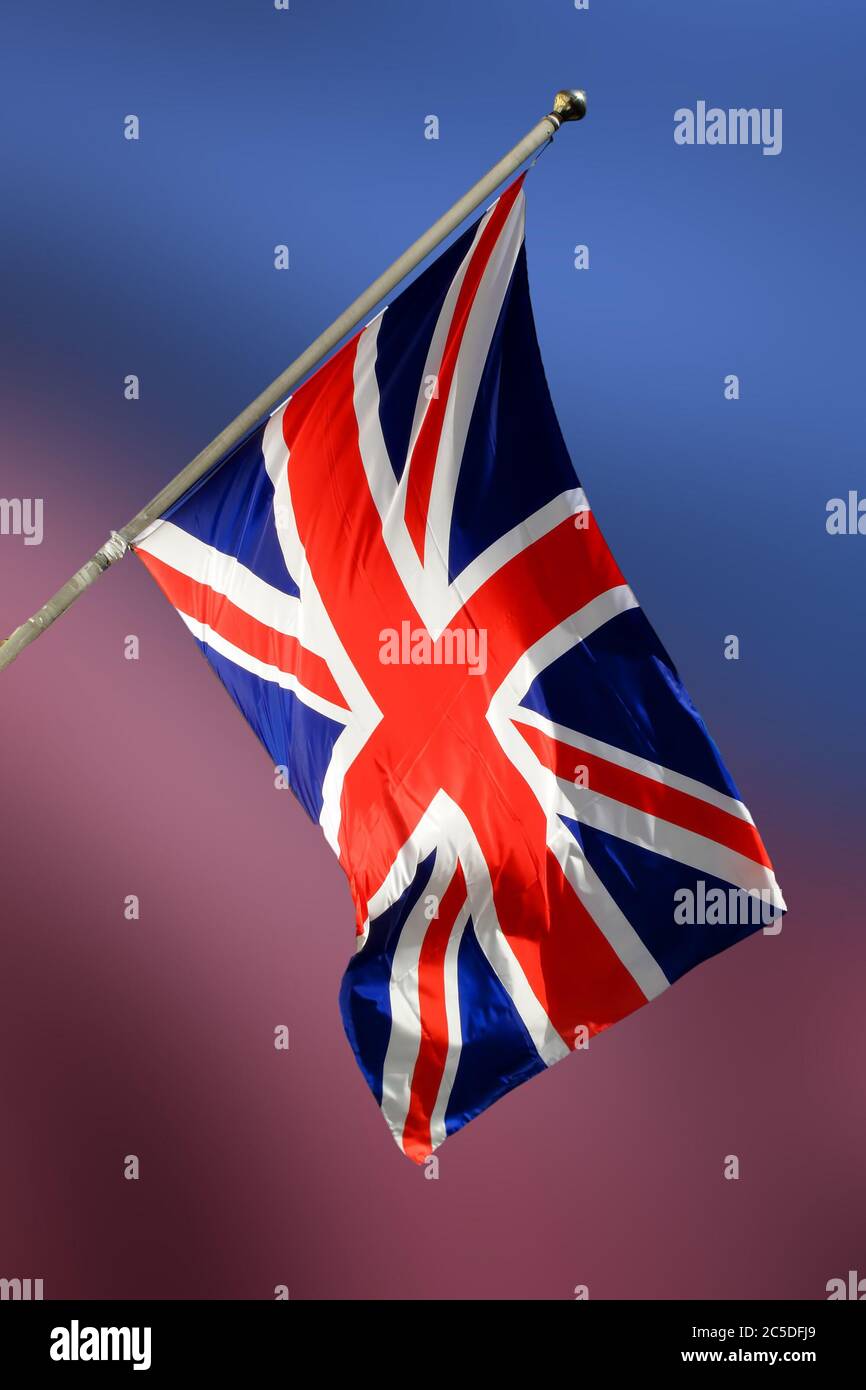 Drapeau national de l'Union Jack du Royaume-Uni avec un effet de flou multicolore fond Banque D'Images