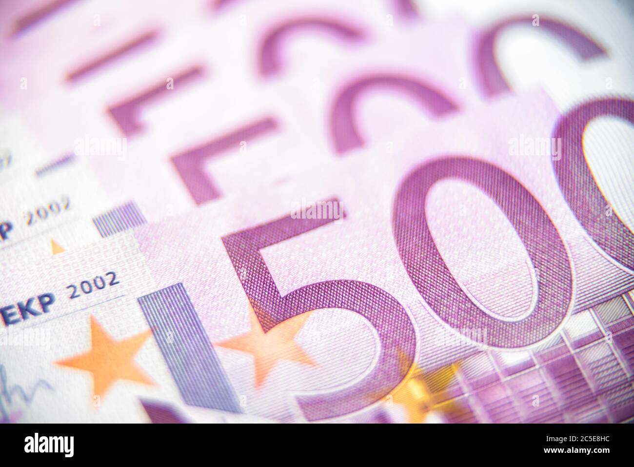De l'argent euro banknotes diverses dénominations close up Photo Stock -  Alamy