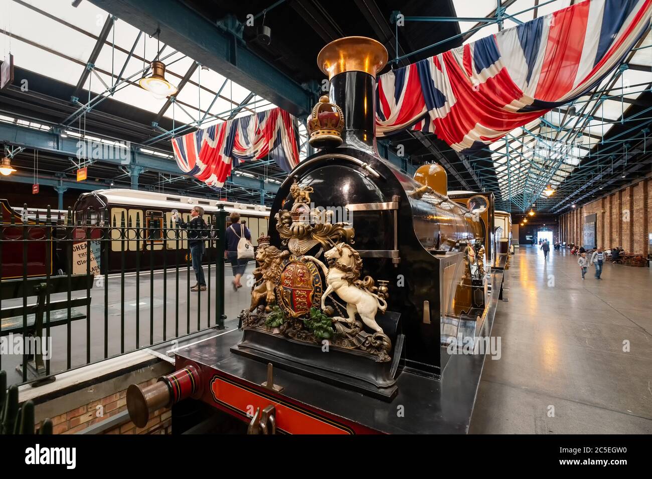 Gladstone, locomotive à vapeur, exposé au Musée national des chemins de fer de York Banque D'Images