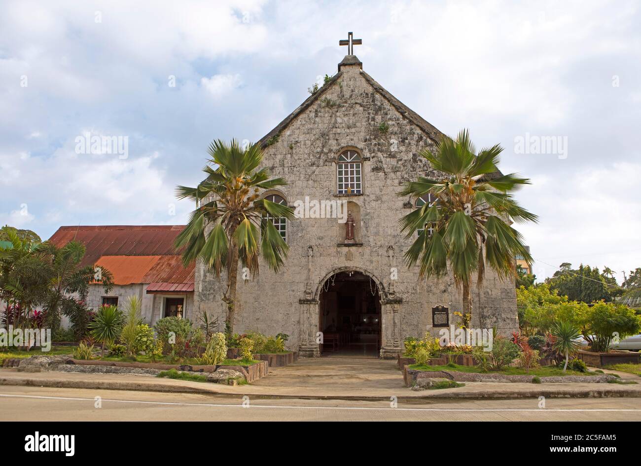 Église paroissiale Saint François d'Assise, Siquijor, île de Siquijor, Visayas centrales, Philippines Banque D'Images
