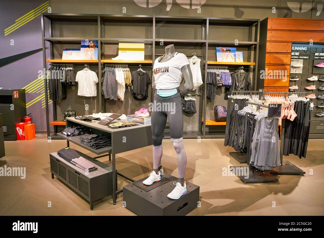 Nike Store Germany Banque d'image et photos - Alamy