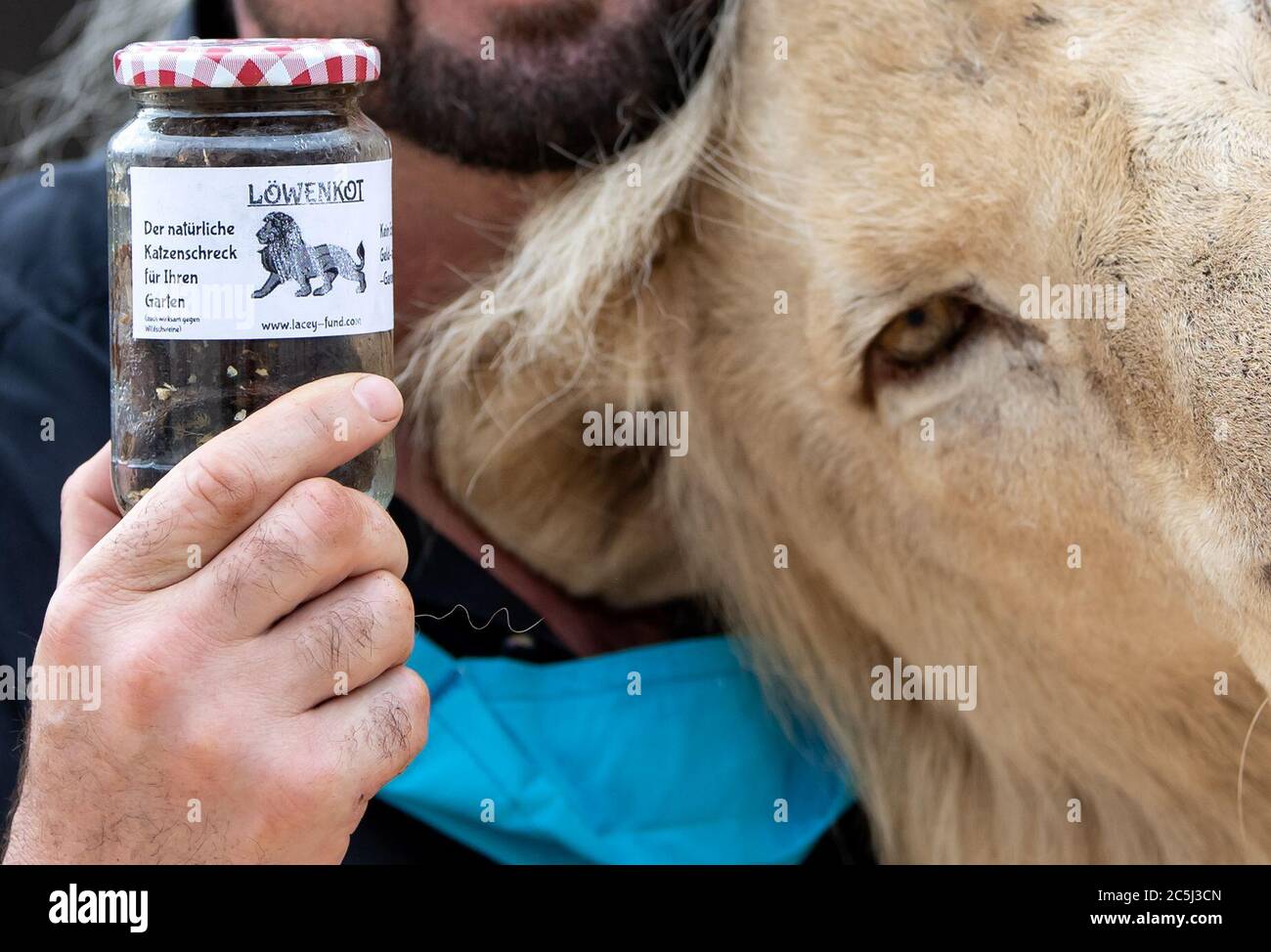Excrement Banque D Image Et Photos Page 9 Alamy Excrement Banque D Image Et Photos Page 9 Alamy