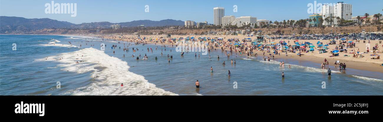 Las Angeles, Californie - 9 septembre 2019 : matin d'été à Santa Monica Beach, Los Angeles, États-Unis. Banque D'Images