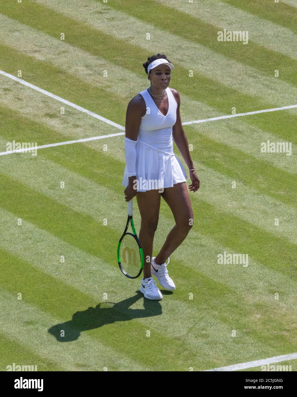Venus Williams, joueur américain de tennis, lors d'un match aux Championnats 2018, Wimbledon All England Lawn tennis Club, Londres, Royaume-Uni Banque D'Images