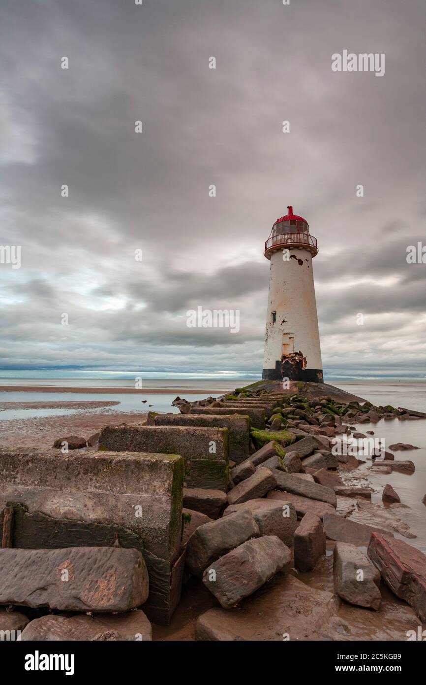 Point du phare d'Ayr à Talaacre sur la côte nord du pays de Galles Banque D'Images