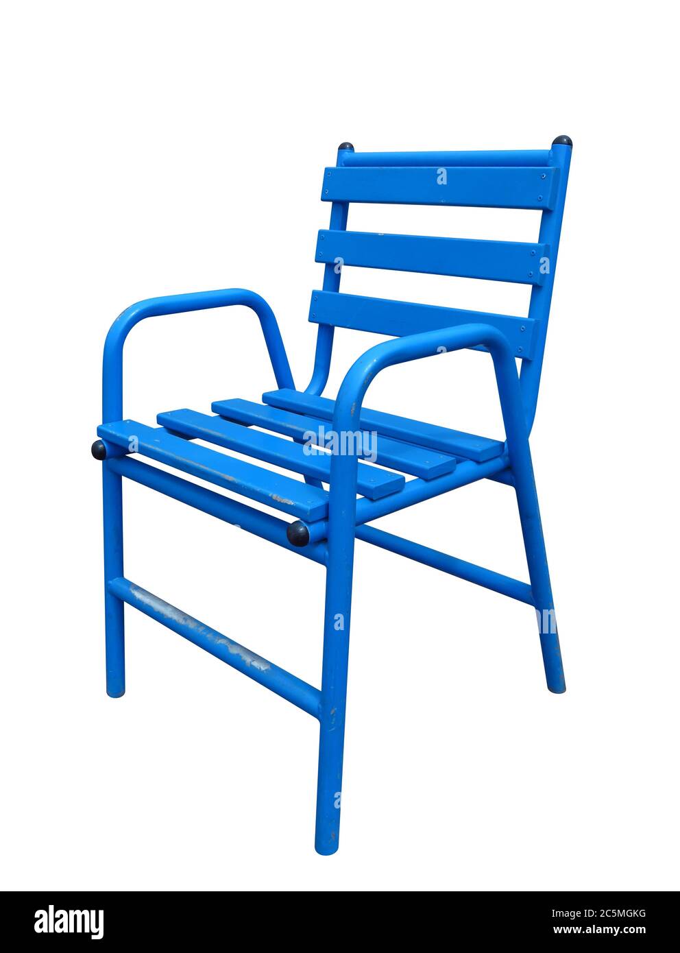 Célèbre chaise de Cannes bleue isolée sur blanc. Masque inclus. Banque D'Images