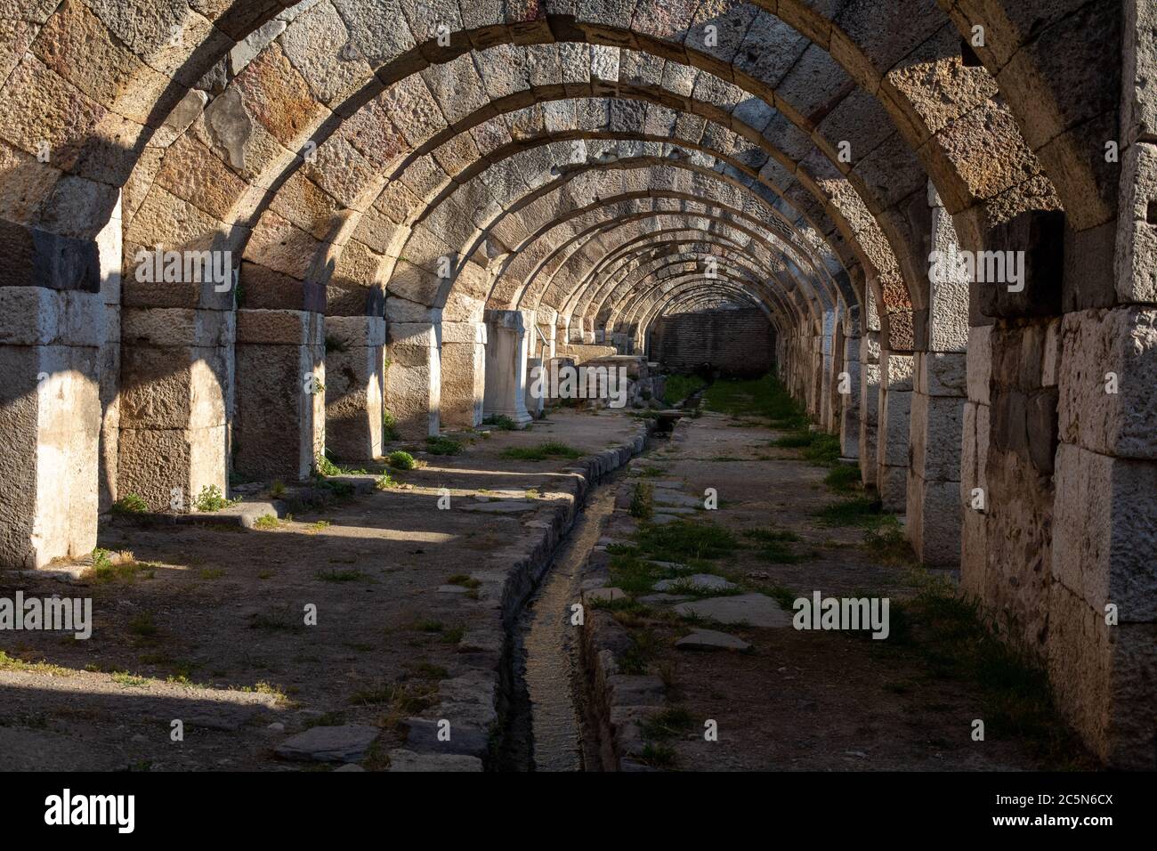 L'Agora de Smyrna, ou Agora de İzmir, est une ancienne agora romaine située à Smyrna. Banque D'Images