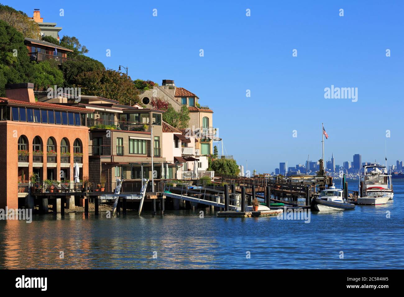 Maisons en bord de mer dans la région de Tiburon,comté de Marin,California,USA Banque D'Images