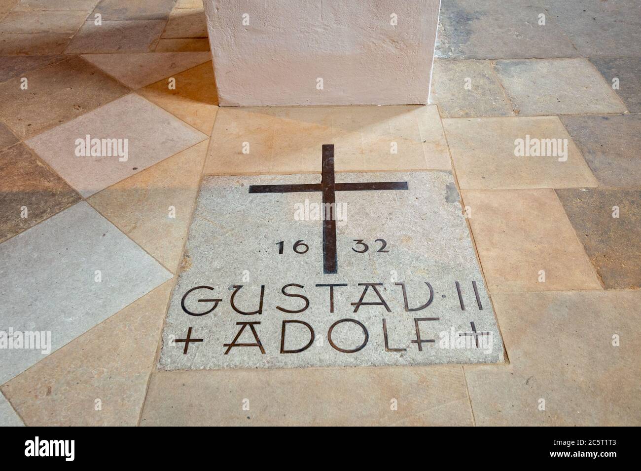 Wittenberg / Allemagne - 26 février 2017 : Mémorial du roi de Suède Gustav II Adolph in All Saints Church (église du château, Schlossskirche) à Wittenber Banque D'Images