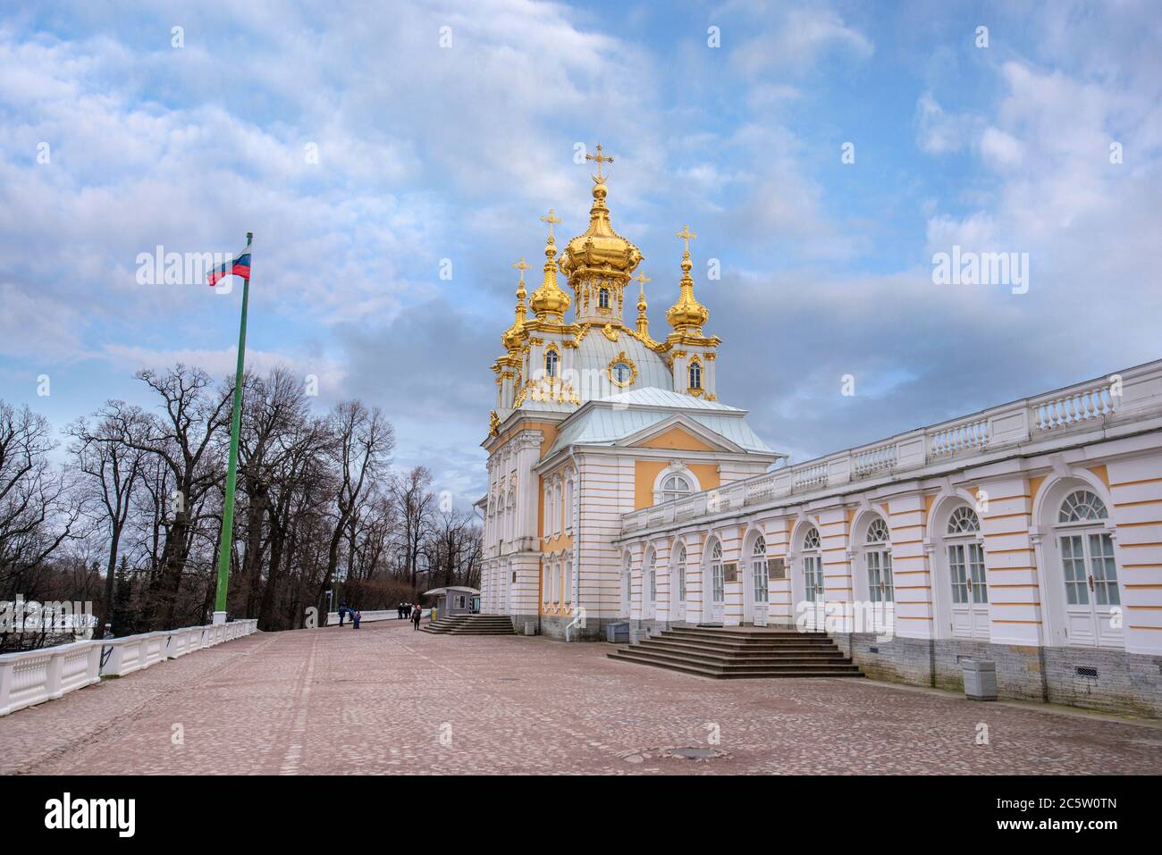 Peterhof , Saint-Pétersbourg, Russie. Palais Peterhof, commandé par Pierre le Grand. L'église (Tserkovnyy Korpus) Banque D'Images