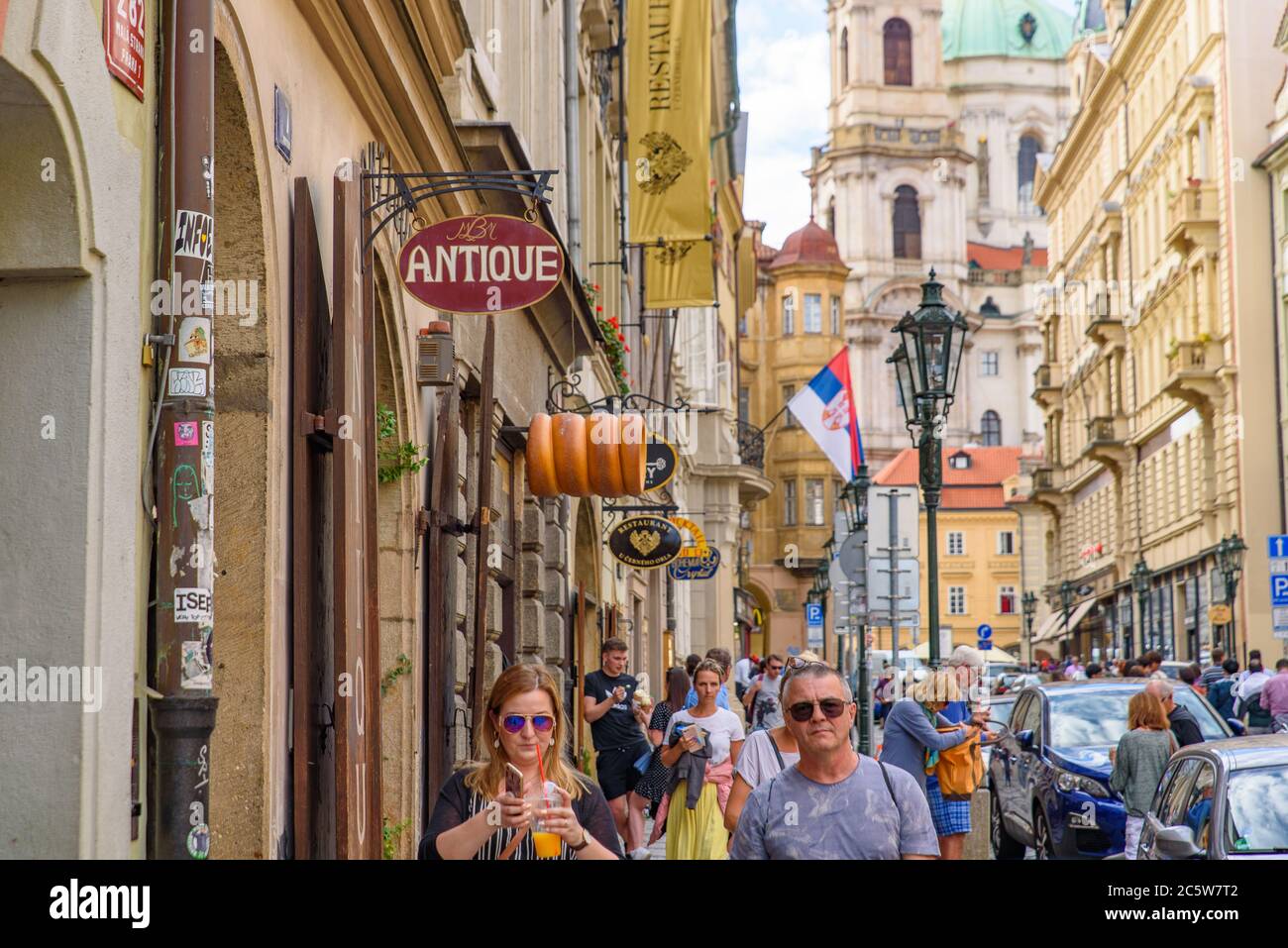 Vue sur la rue de la vieille ville de Prague, République tchèque Banque D'Images