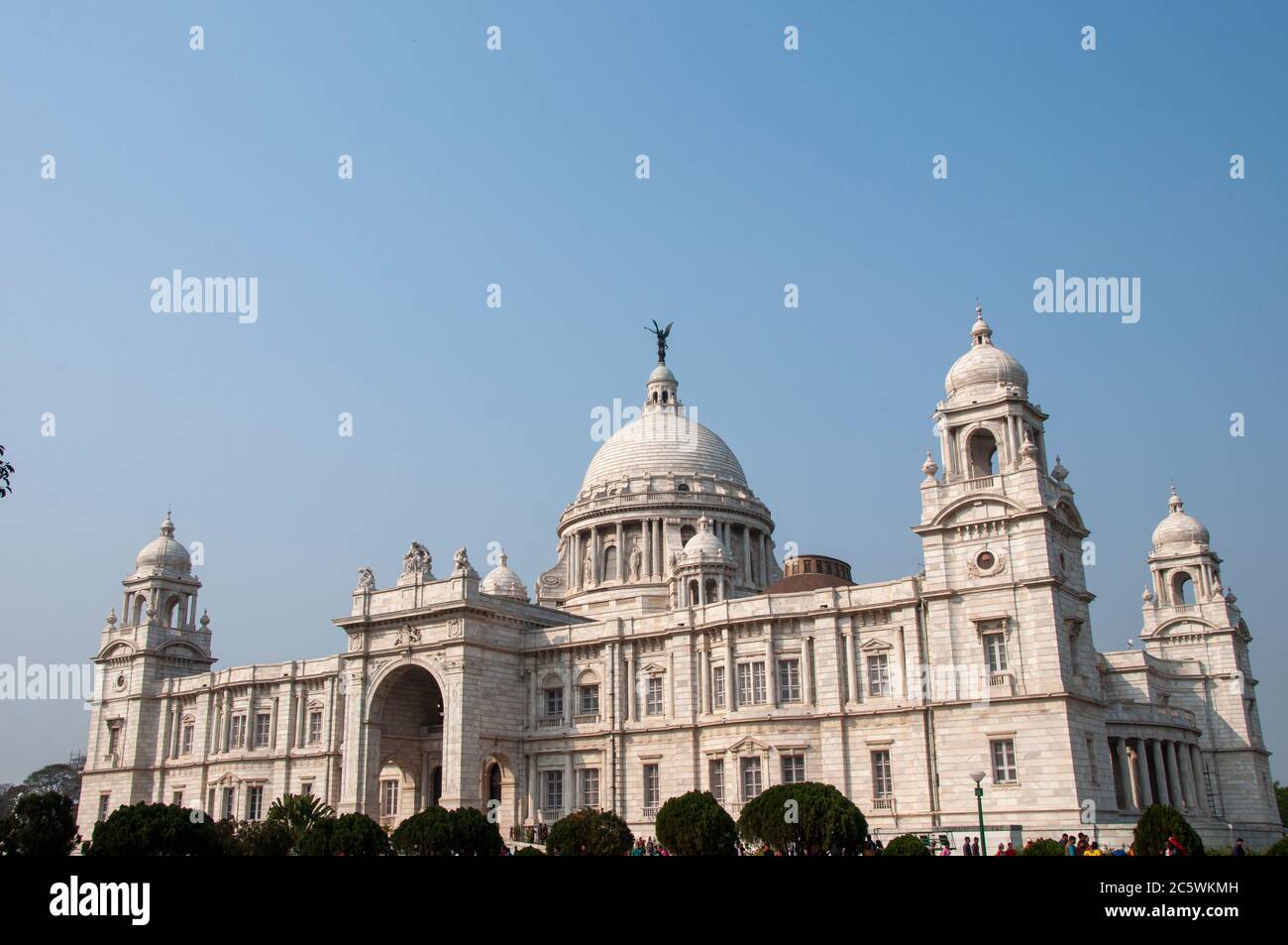 Le Victoria Memorial est un grand bâtiment en marbre à Kolkata, dans le Bengale occidental, en Inde. Banque D'Images