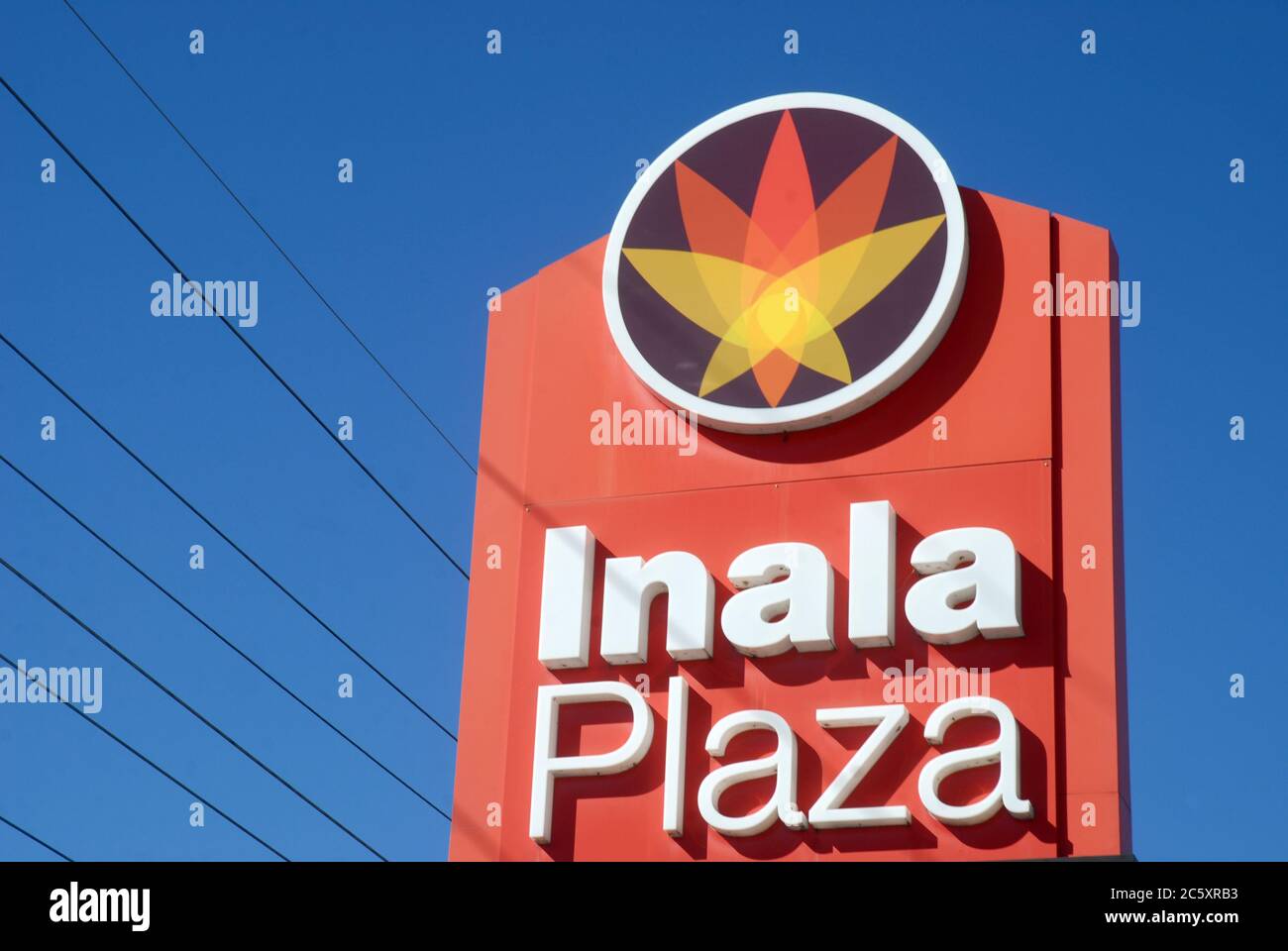 Panneau d'entrée de l'Inala Plaza, Inala, Brisbane, Queensland, Australie. Banque D'Images