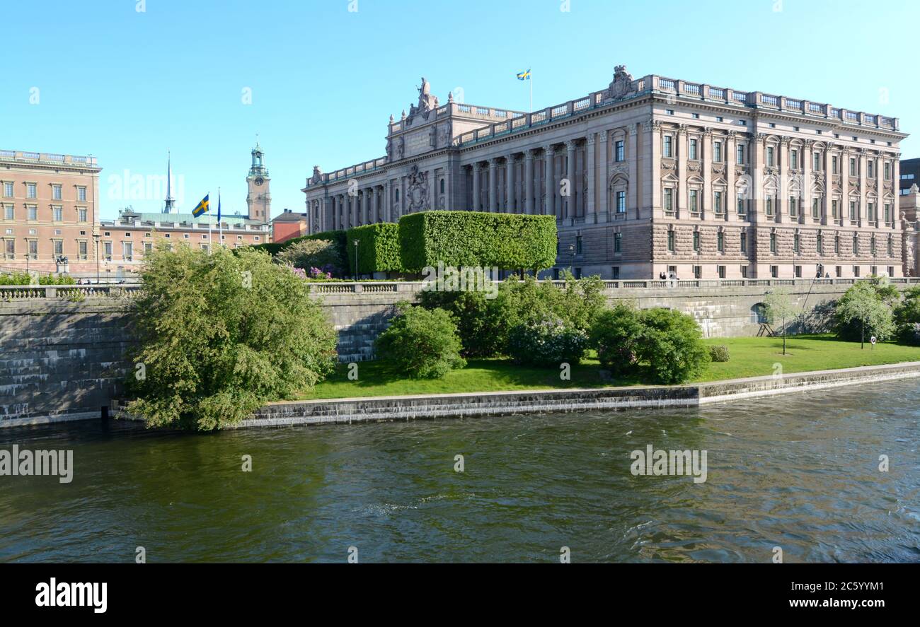 Le Riksdag est le Parlement national du Royaume de Suède sur l'île de Helgeandsholmen à Stockholm. Banque D'Images